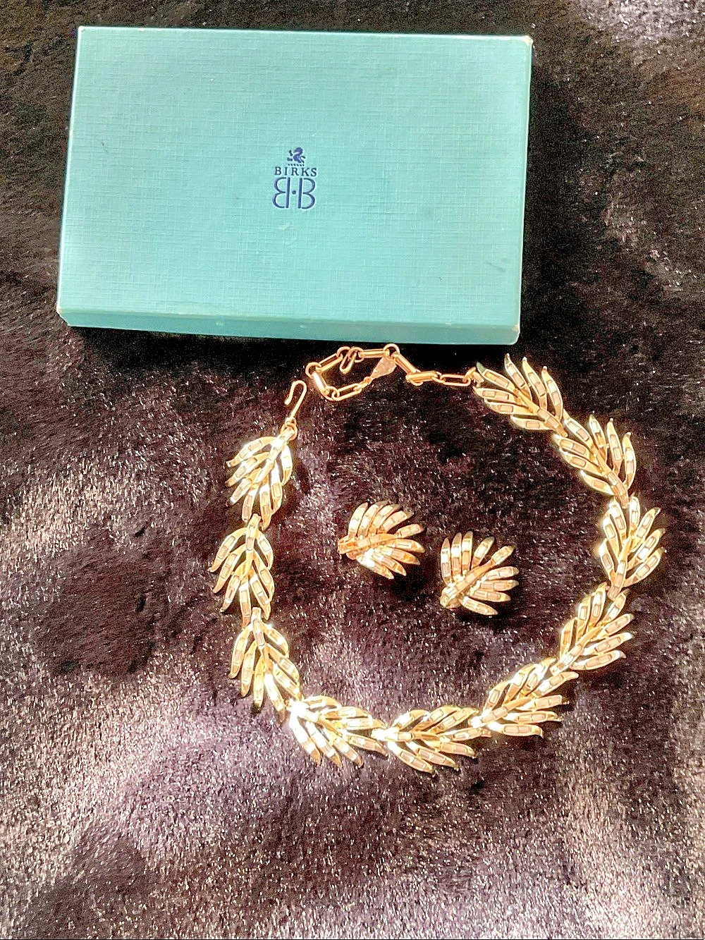 Birks Gold Leaf Necklace & Earrings